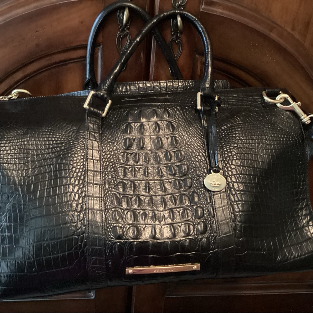 BRAHMIN Melbourne Collection Anywhere Crocodile-Embossed Weekender Bag